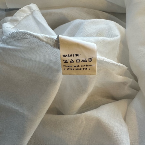 TODDLER PARTY DRESS~ CREAM W/FLOWER ACCENTS & TULLE ~ Sz 3T - Picture 4 of 9